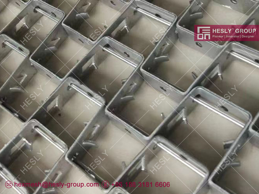 Китай Гибкая сетка для огнеупорного подкладки 19х2,0 мм полоски 1 дюйм отверстий 1мх1,5 м поставщик