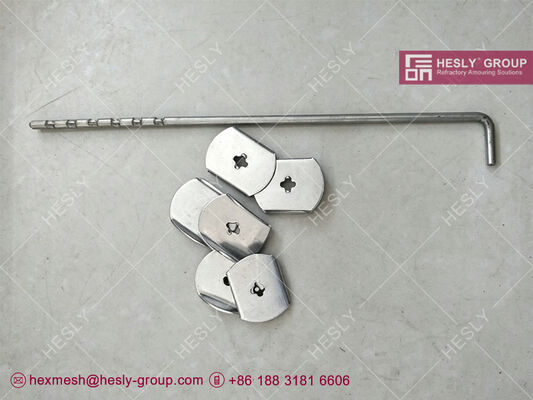 Китай AISI304 Twistlock Stud Anchor with End Clip. Рефраторные шестерковые якори / Металлическая сетка Hesly. поставщик