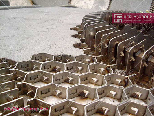 Китай 3.0×25×100мм, AISI310S шестигранная стальная решетка, хорошее качество Рефракторный материал облицовки поставщик