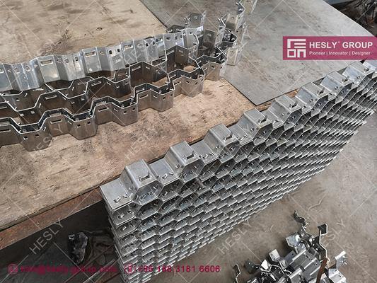 310S Hexsteel Grid 60 мм глубины х 14 мм размера 914х1050 мм Hexsteel с копьями поставщик