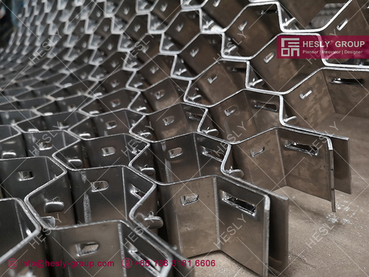 Нержавеющая сталь 310S Hexsteel Монолитное огнеупорное покрытие глубина 30 мм полосы 46х2 мм 2 дюйма шестиугольное отверстие поставщик