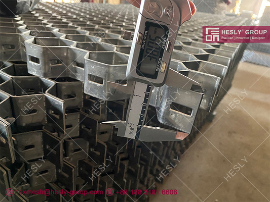 SUS321 Hexsteel, DIN1.4541 HexGrate,1Cr18Ni9Ti Hex Mesh,800 Термостойкая, толщина 14ga, глубина 19 мм, HESLY CHINA поставщик